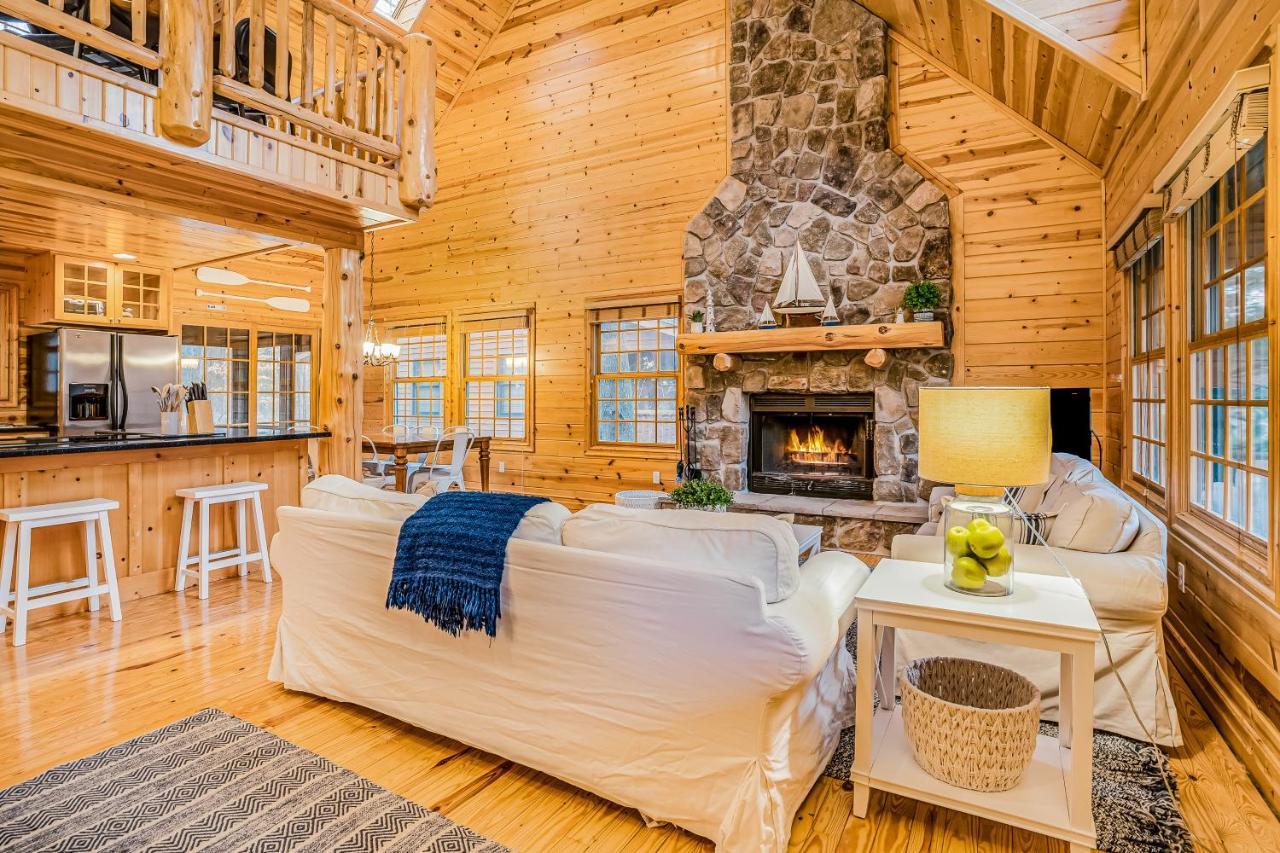 Kingfisher Cove Cabin 19 Saugatuck Exterior photo
