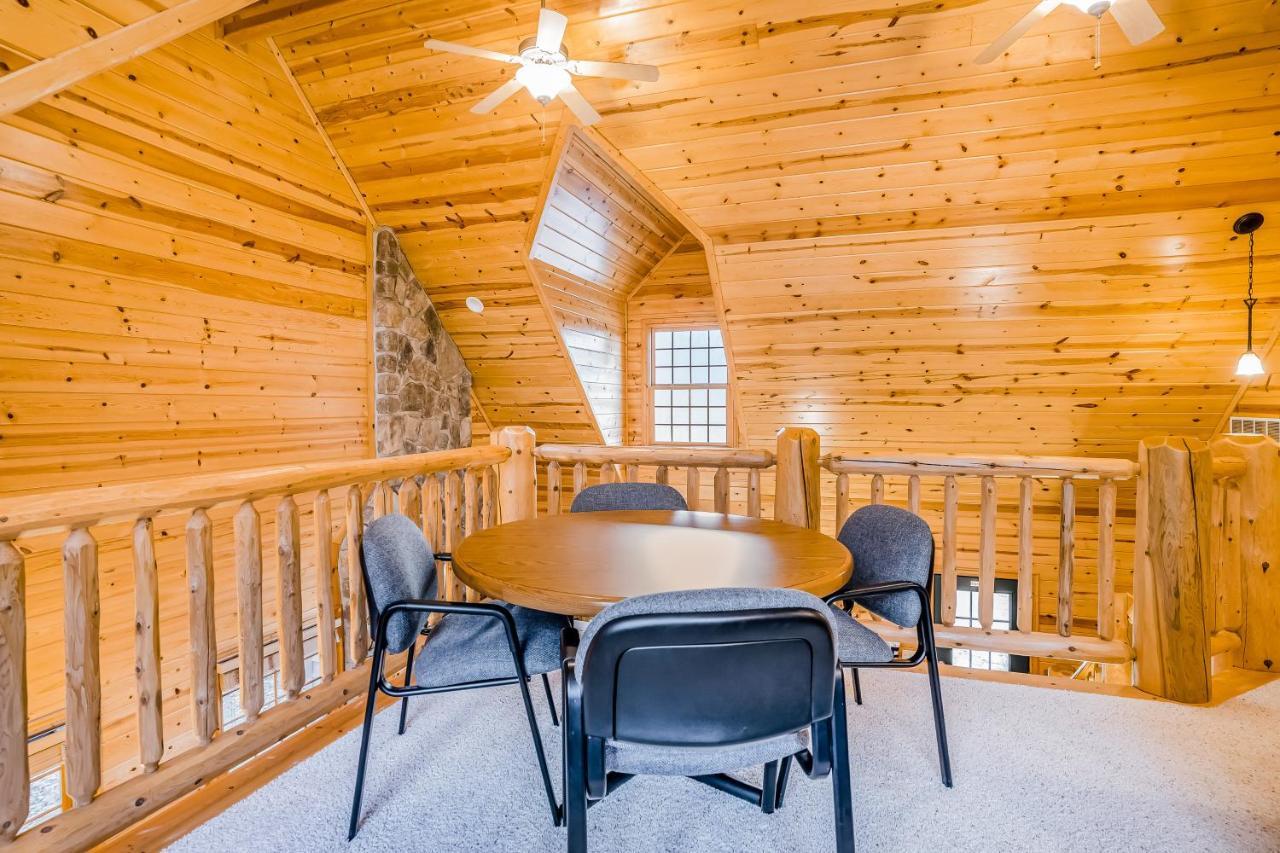 Kingfisher Cove Cabin 19 Saugatuck Exterior photo